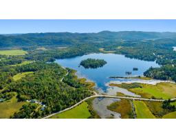 Ch. Lemens, Lac Sainte Marie, QC J0X1Z0 Photo 16