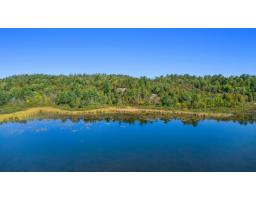 Ch. Lemens, Lac Sainte Marie, QC J0X1Z0 Photo 8
