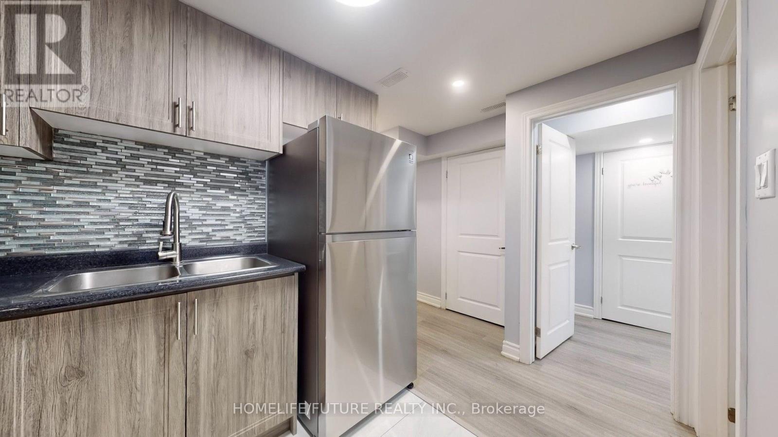 BSMT - 50 NEELANDS CRESCENT, Toronto (Morningside) — photo 3