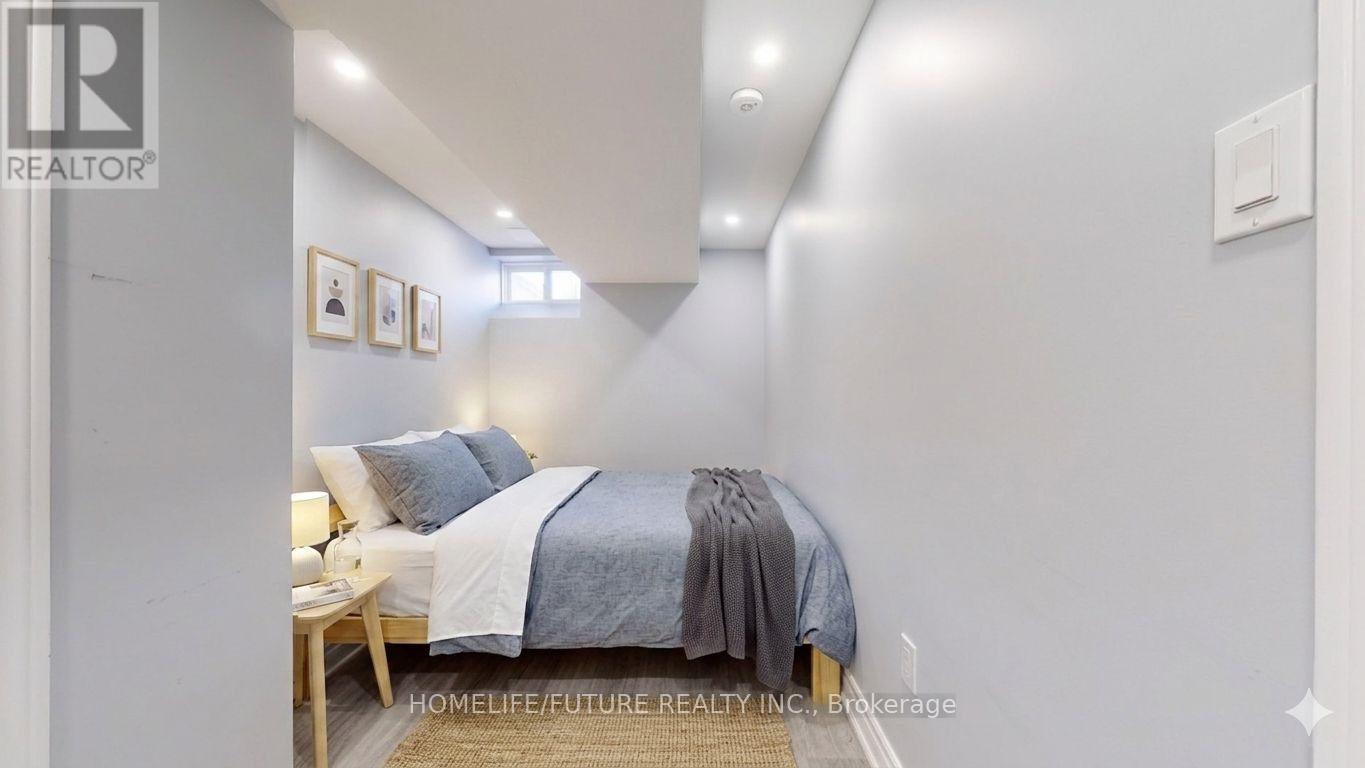 BSMT - 50 NEELANDS CRESCENT, Toronto (Morningside) — photo 4