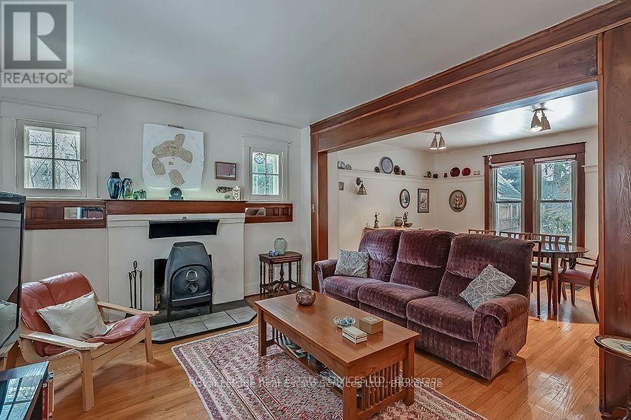 235 DOUGLAS AVENUE, Oakville (OO Old Oakville) — photo 7