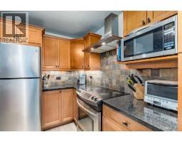 101, 532 5 Avenue NE - photo 17