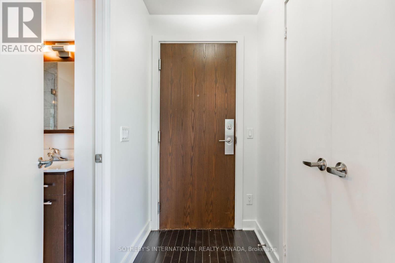 2402 - 80 WESTERN BATTERY ROAD, Toronto (Niagara) — photo 8