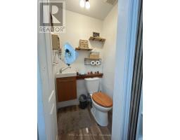 Front - 567 Oakwood Avenue, Toronto, ON M6E2X6 Photo 13