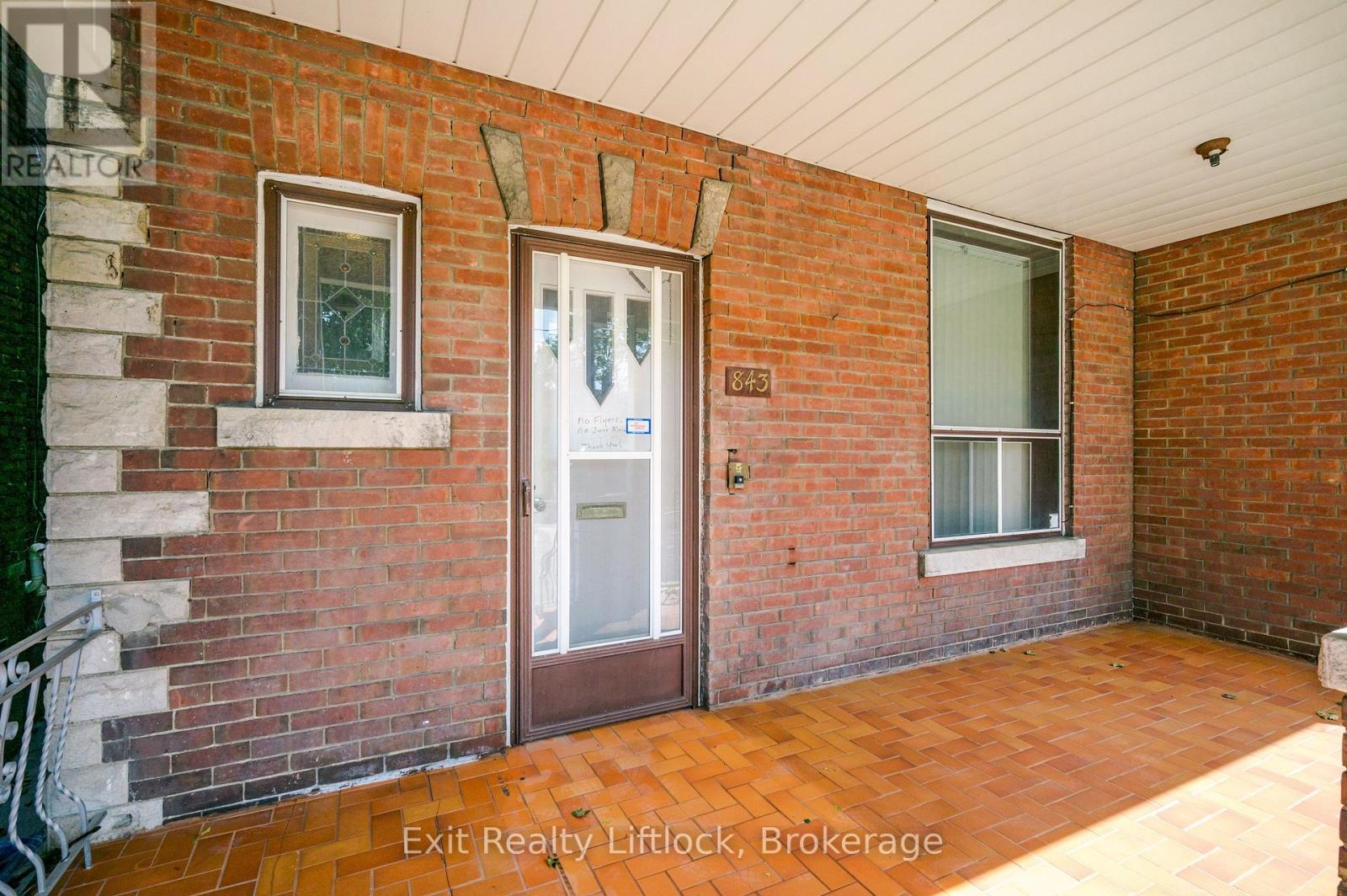 843 LOGAN AVENUE - 4