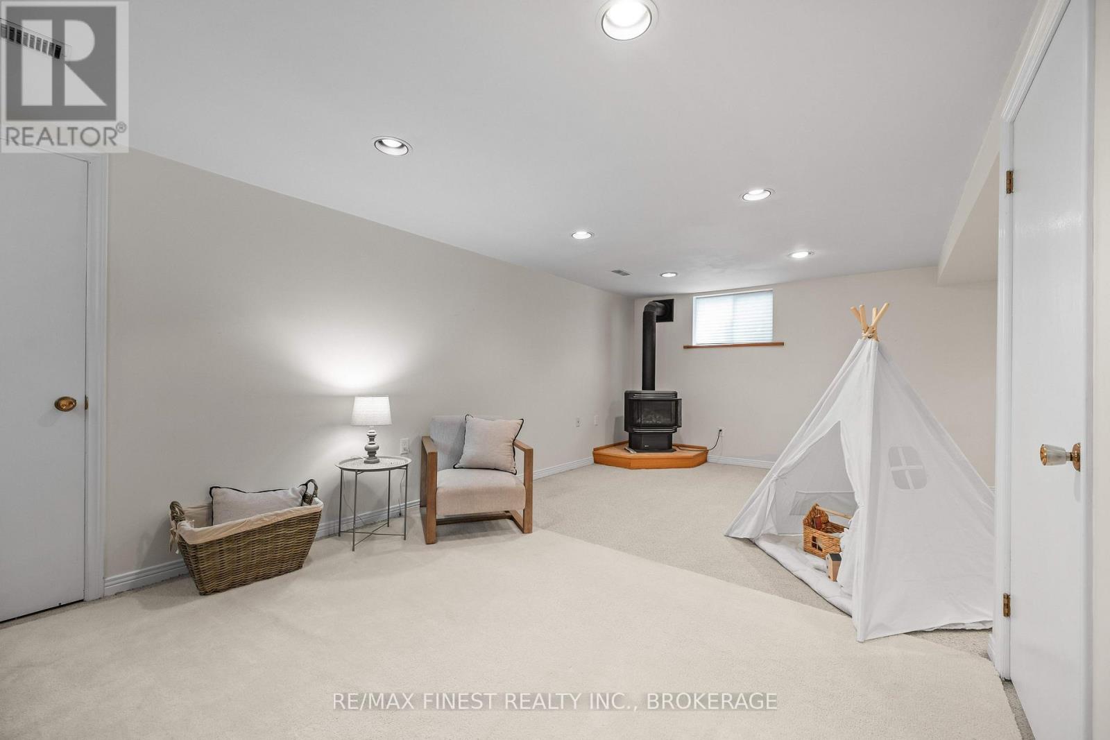 283 GLEN CASTLE ROAD - Image 34