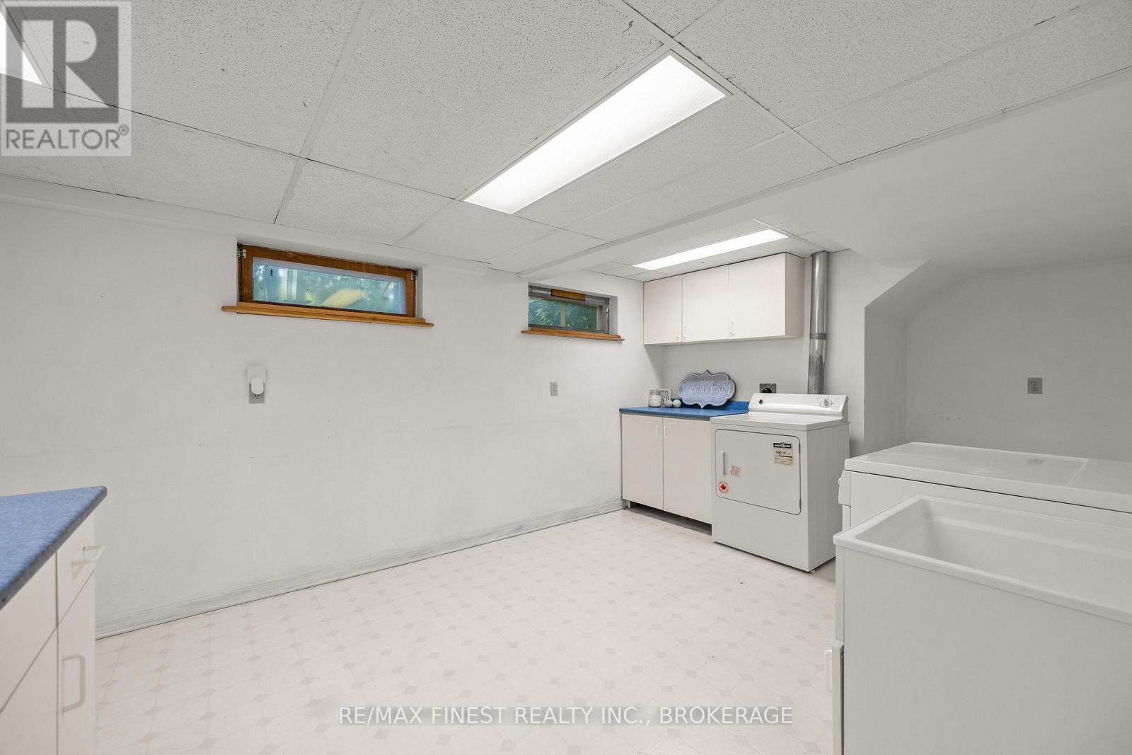 283 GLEN CASTLE ROAD - Image 38