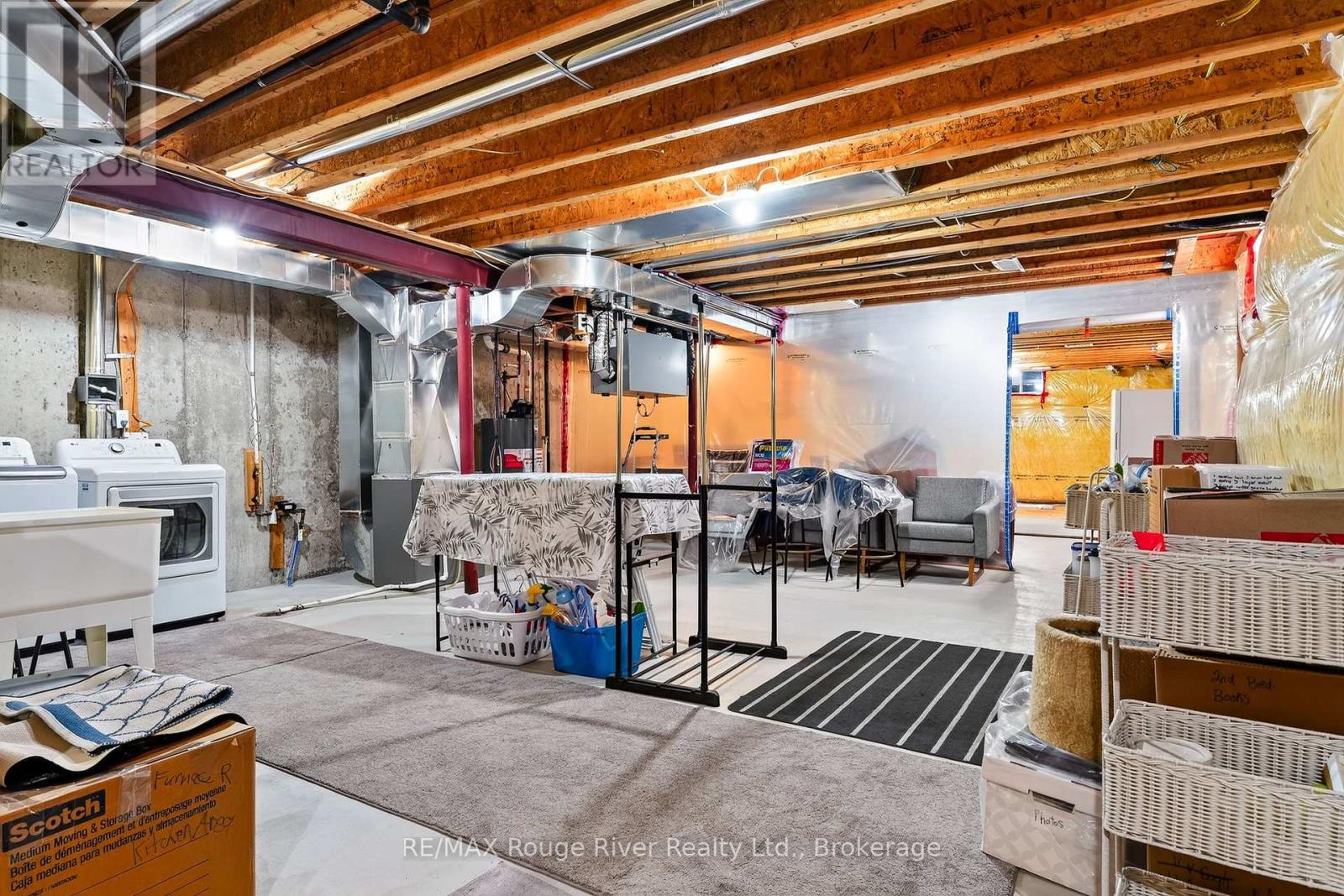 699 FISHER STREET - Image 41