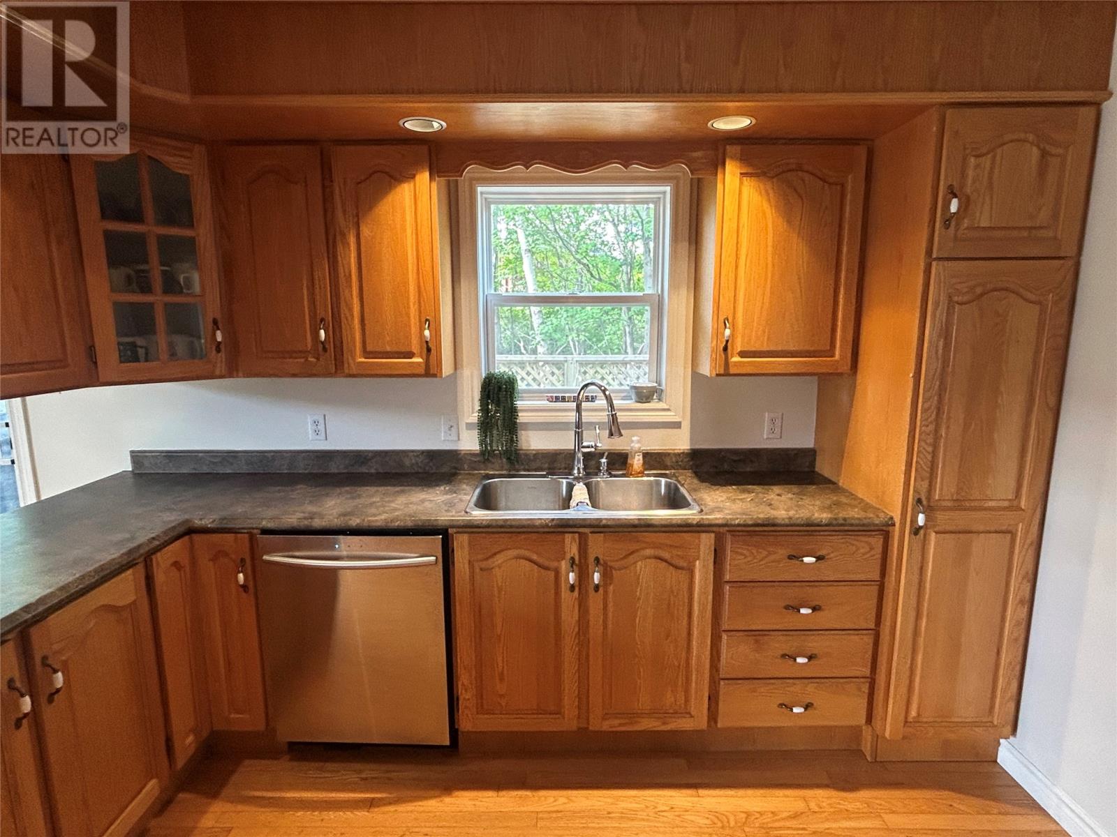 6 Marshall Crescent, Corner Brook — photo 5