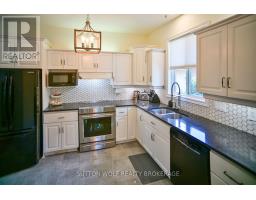 95 Middlesex Drive, Strathroy Caradoc, ON N7G4G5 Photo 17