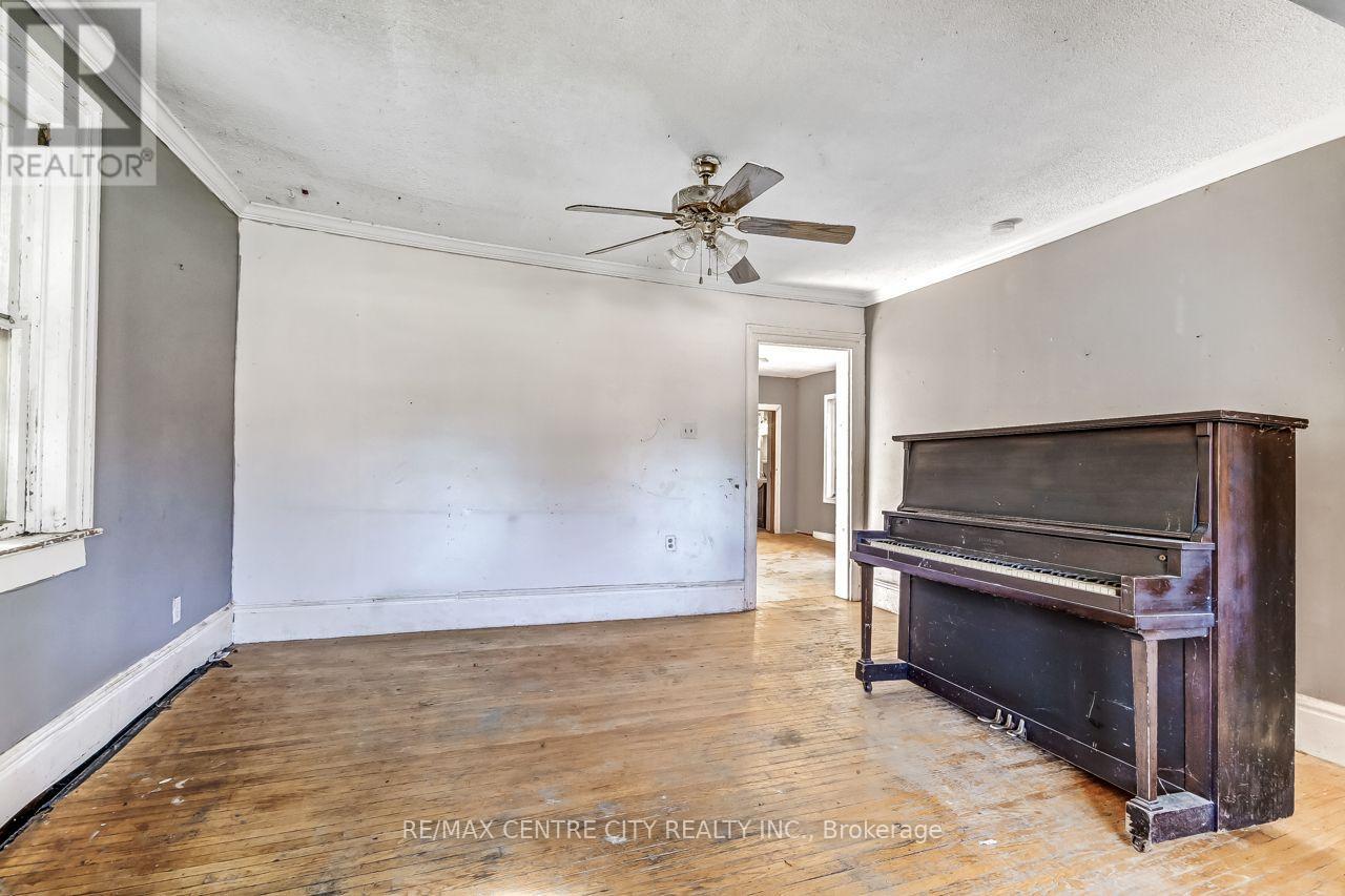 45 LOCUST STREET, St. Thomas — photo 4