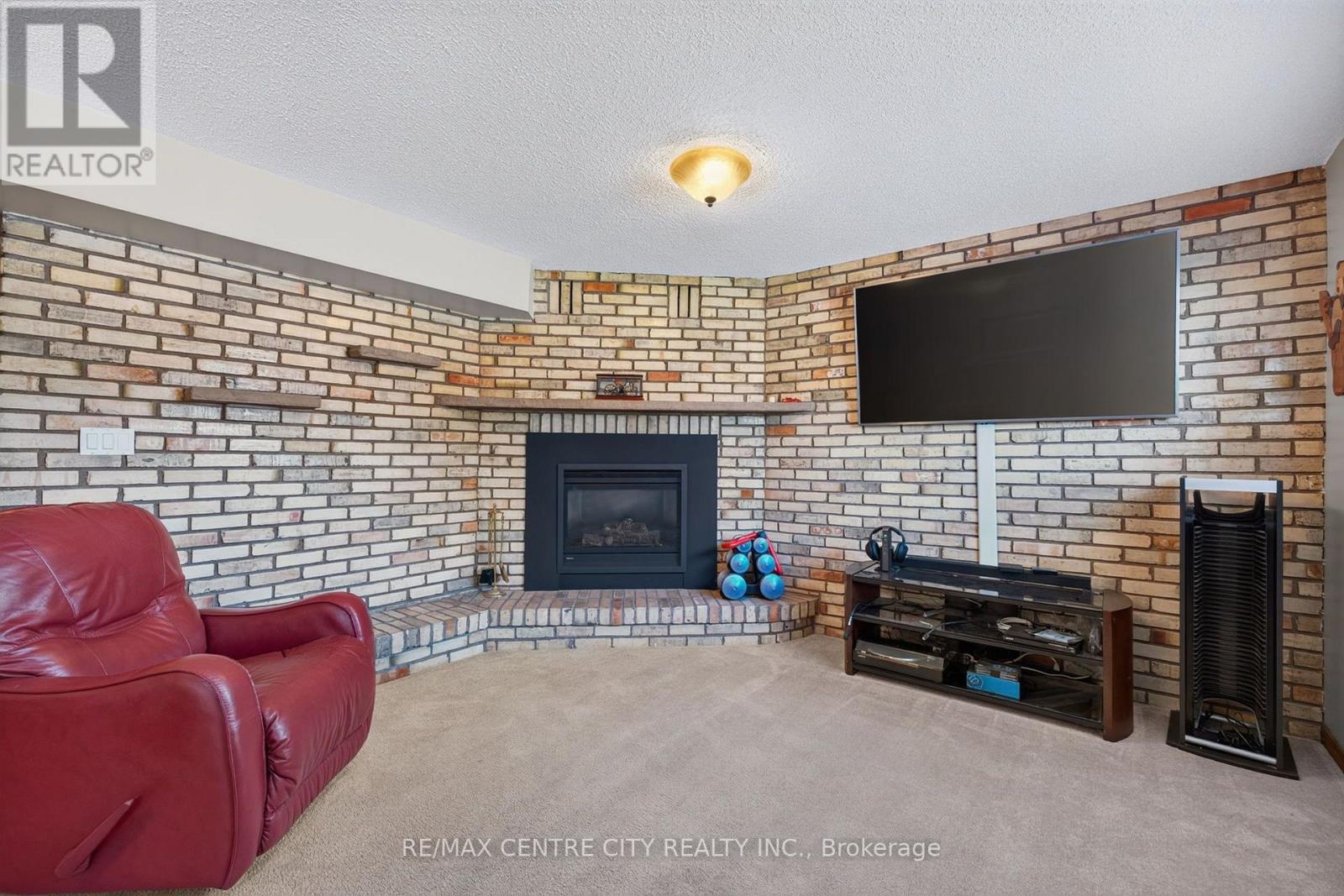 59 WESTGATE AVENUE - 23