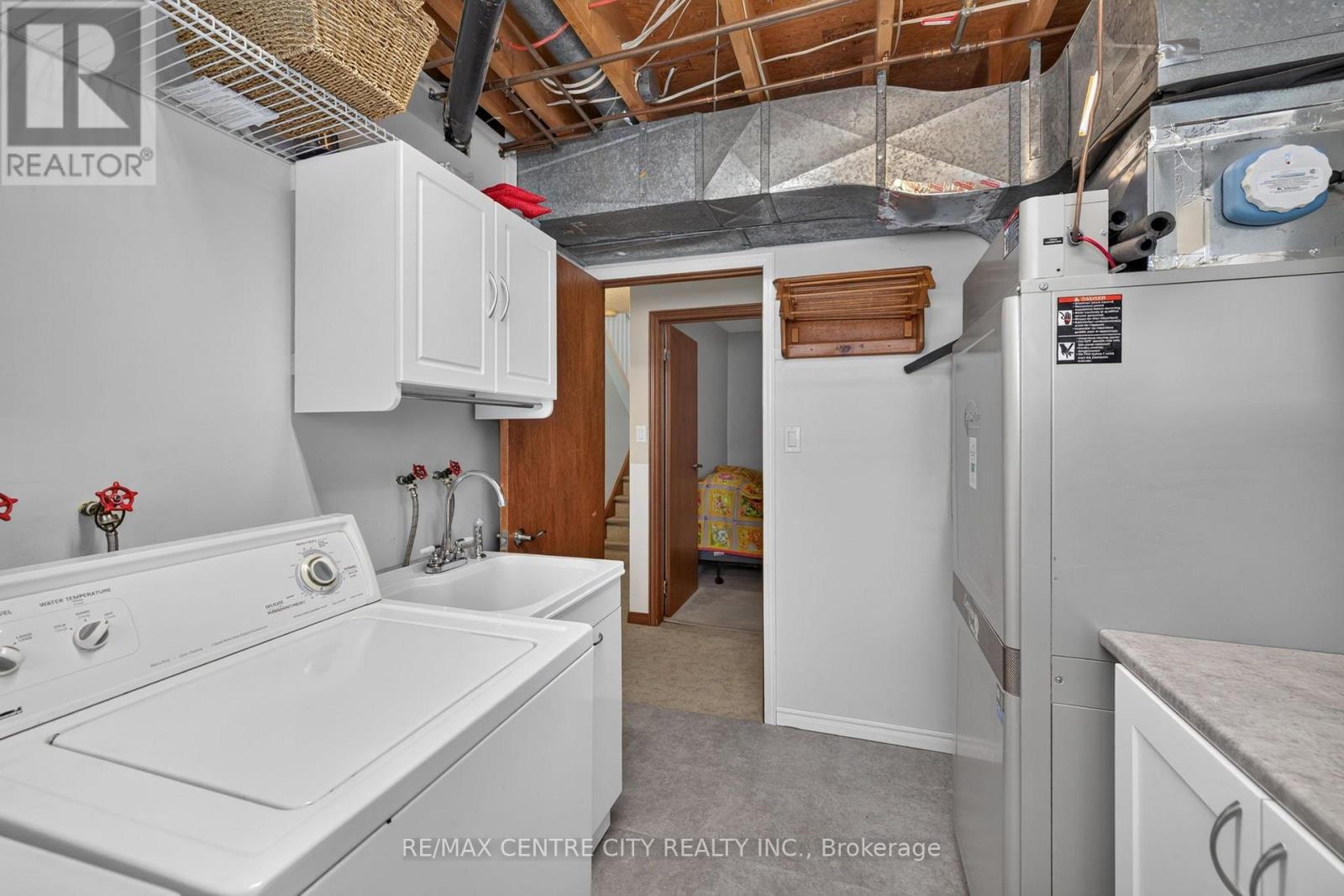 59 WESTGATE AVENUE - 29