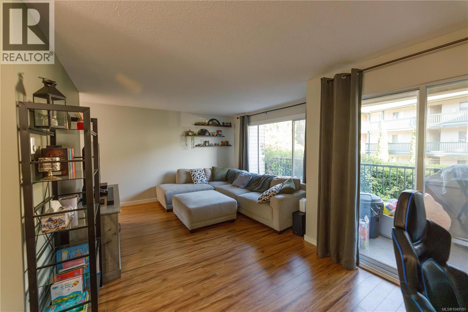 #203 1908 Bowen Rd - Image 5