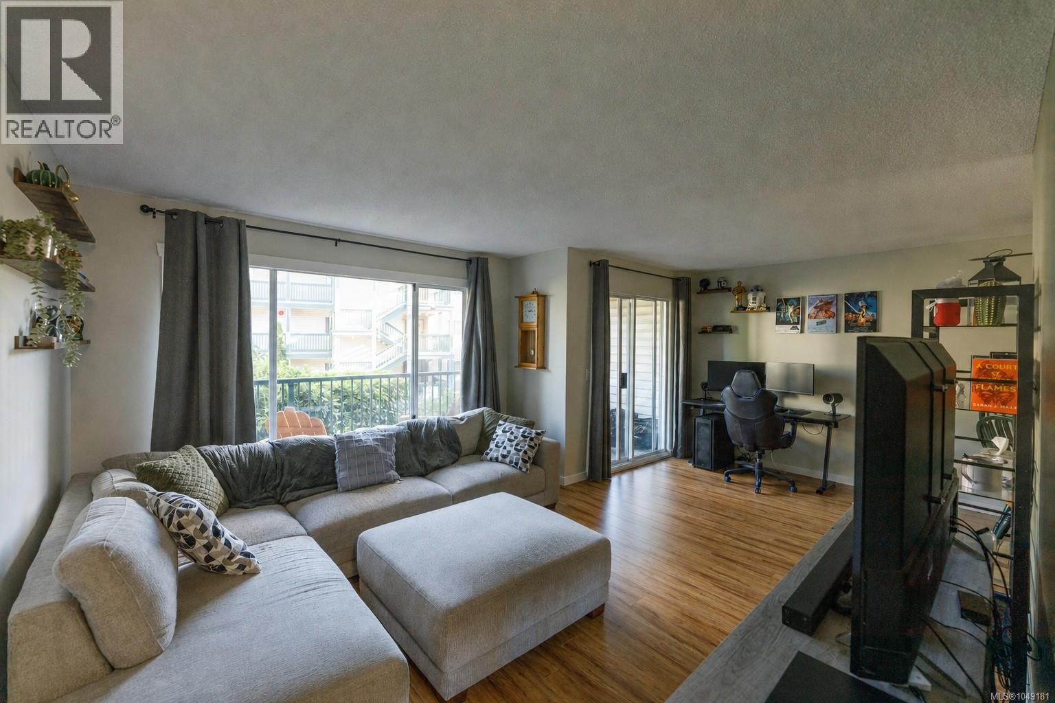 #203 1908 Bowen Rd - Image 6