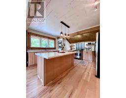 184 Bayview Street thumbnail 11