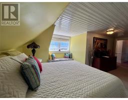 184 Bayview Street thumbnail 25