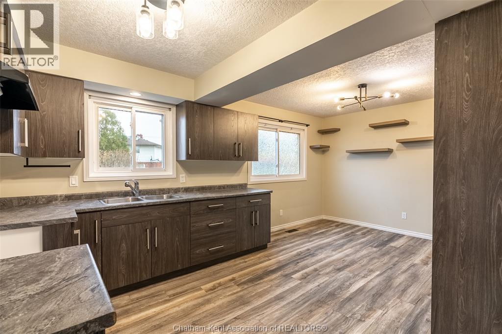 164 Timmins CRESCENT, Chatham — photo 7