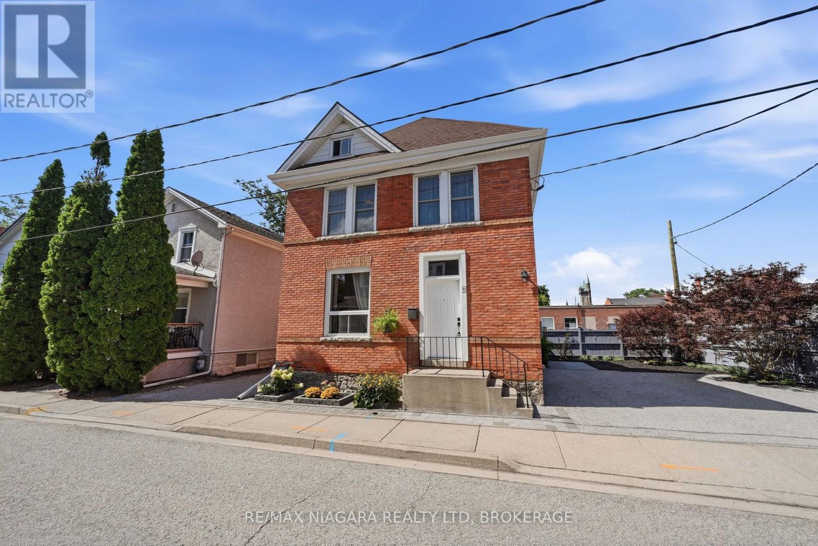 8 TRAFALGAR STREET - 1