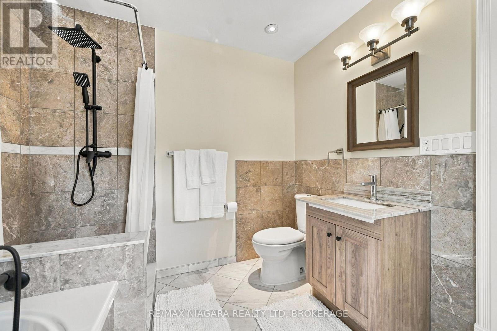 8 TRAFALGAR STREET - Image 37