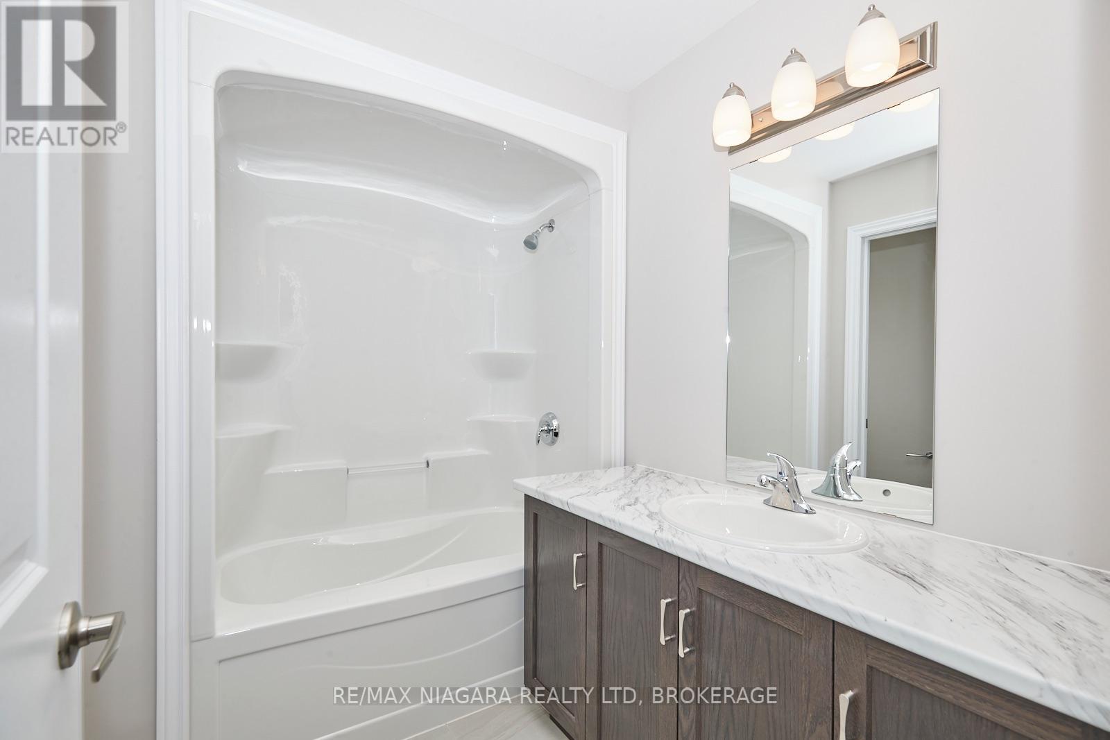 226 Bethune Avenue — photo 25