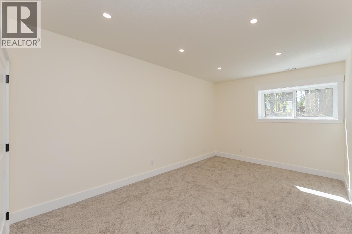 8535 ANGEL DRIVE, Prince George
