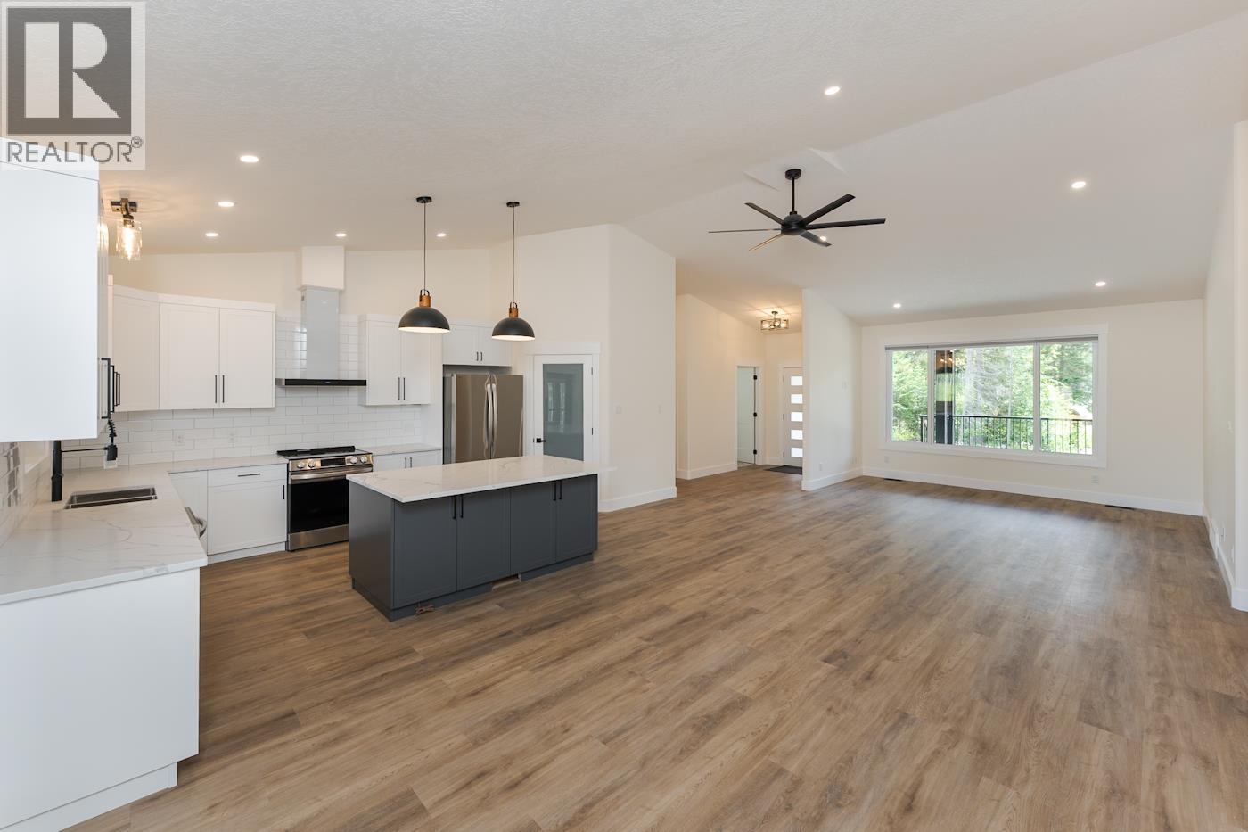 8535 ANGEL DRIVE, Prince George — photo 6