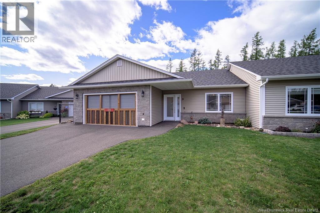 9 Cook Court, Oromocto — photo 1