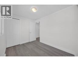 41 Susan Drive, photo 15