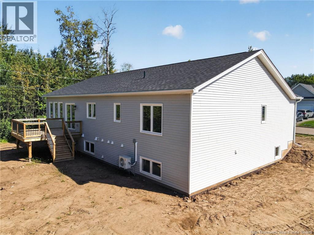 4 Stewareton Crescent, Moncton — photo 4