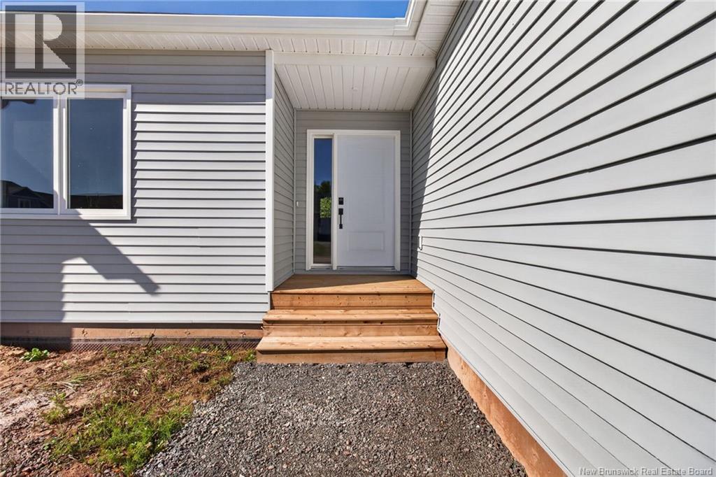4 Stewareton Crescent, Moncton — photo 8