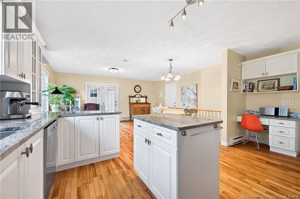 310 Vanier Street - 11