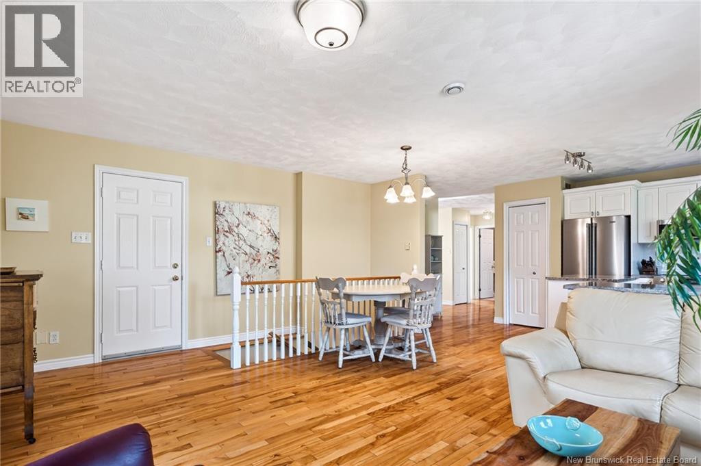 310 Vanier Street - 14