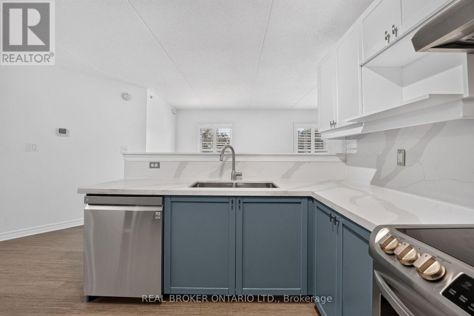 #113 1340 MAIN STREET E - 21