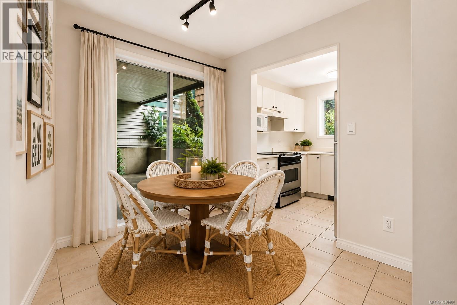 #112 894 Vernon Ave - 10
