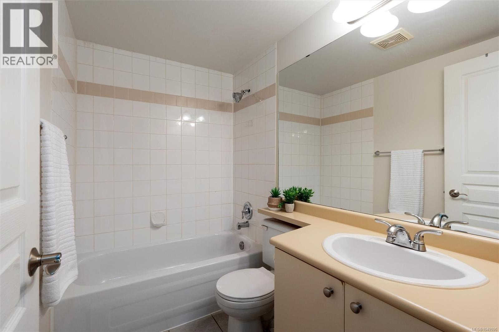 #112 894 Vernon Ave - 20