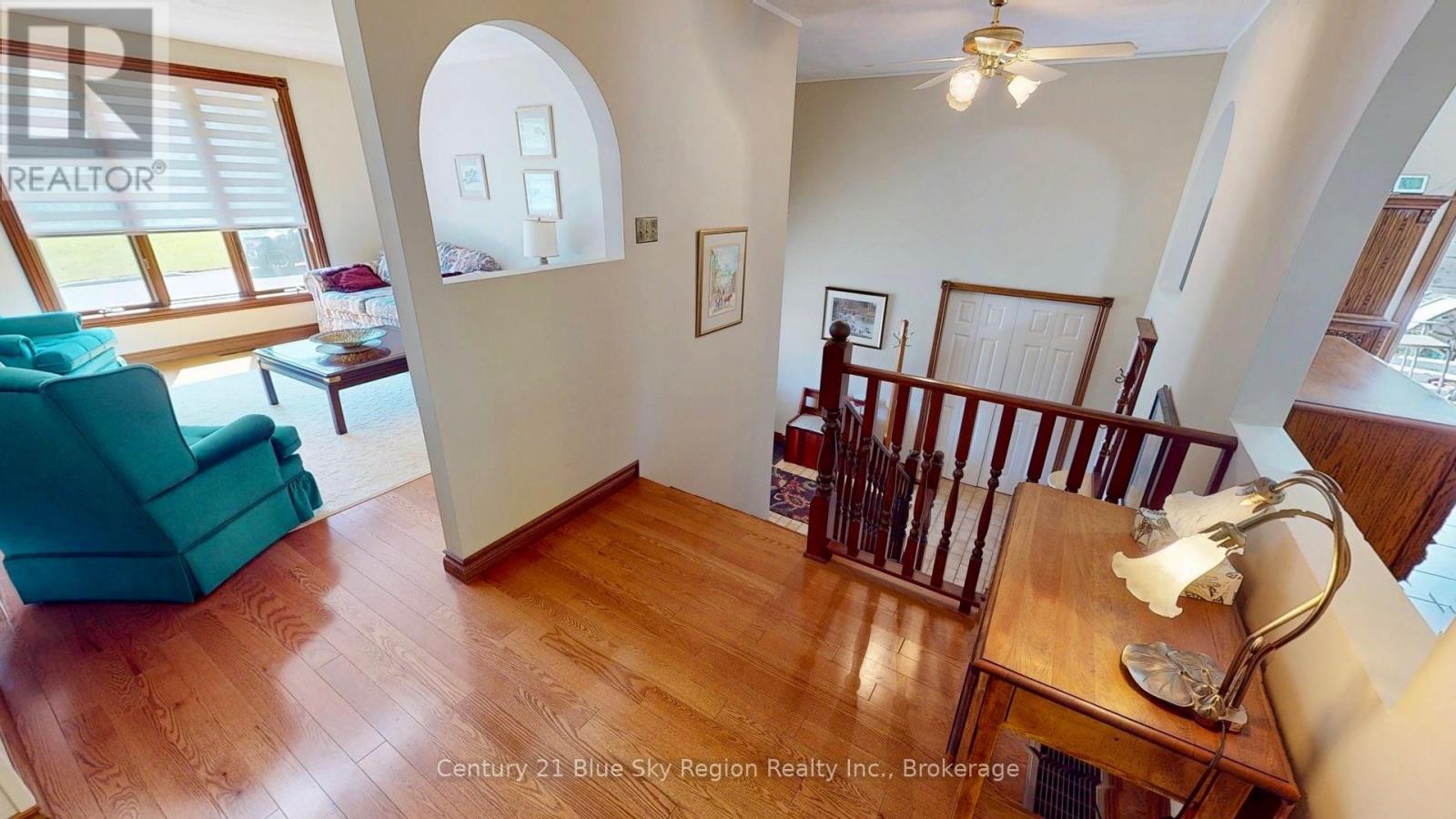 98 LABRECHE DRIVE, North Bay (Ferris) — photo 4
