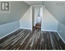 81 Queen Street, Springhill, NS B0M1X0 Photo 17