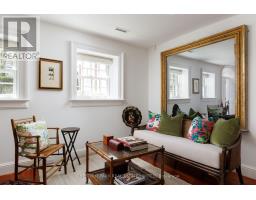 Living room - Th6 - 94 Crescent Road, Toronto, ON M4W1T5 Photo 6
