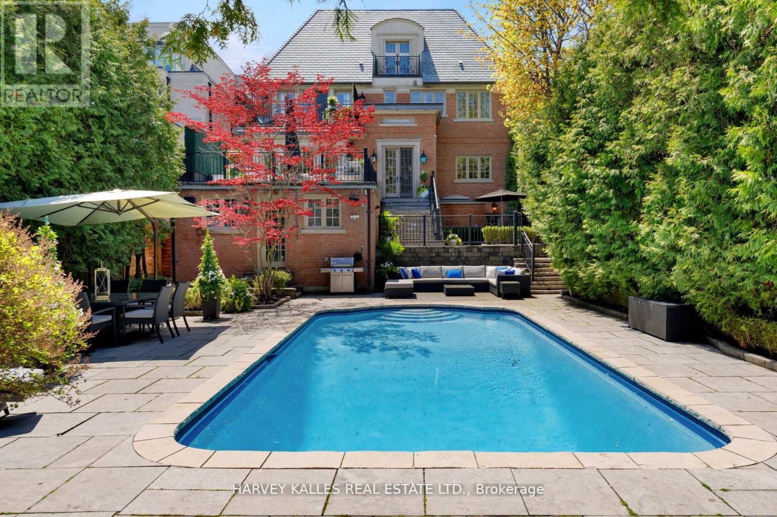 215 DUNVEGAN ROAD - Image 23