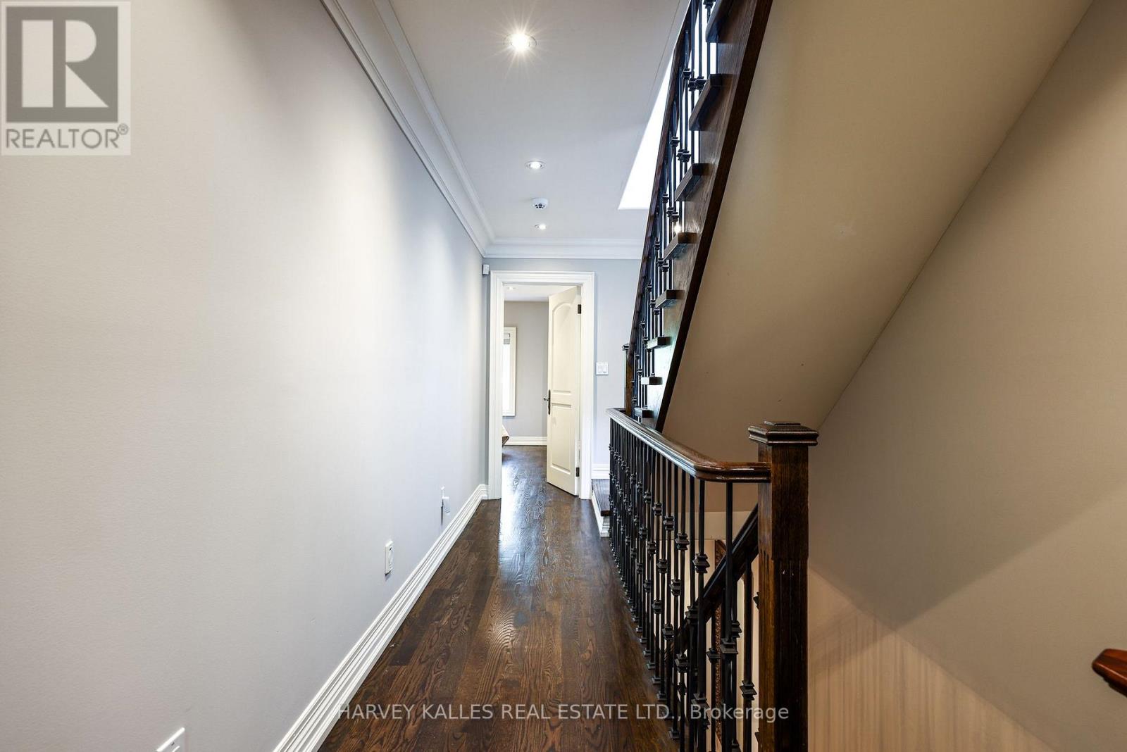 599 WOBURN AVENUE - Image 16