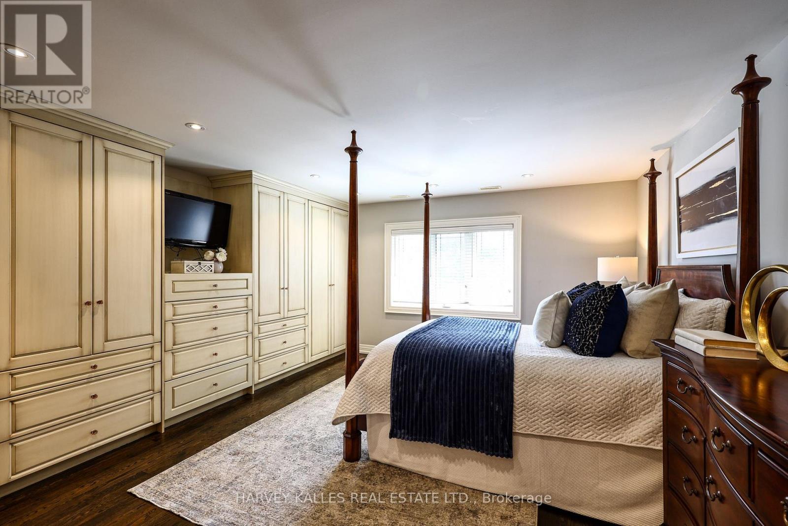 599 WOBURN AVENUE - Image 19