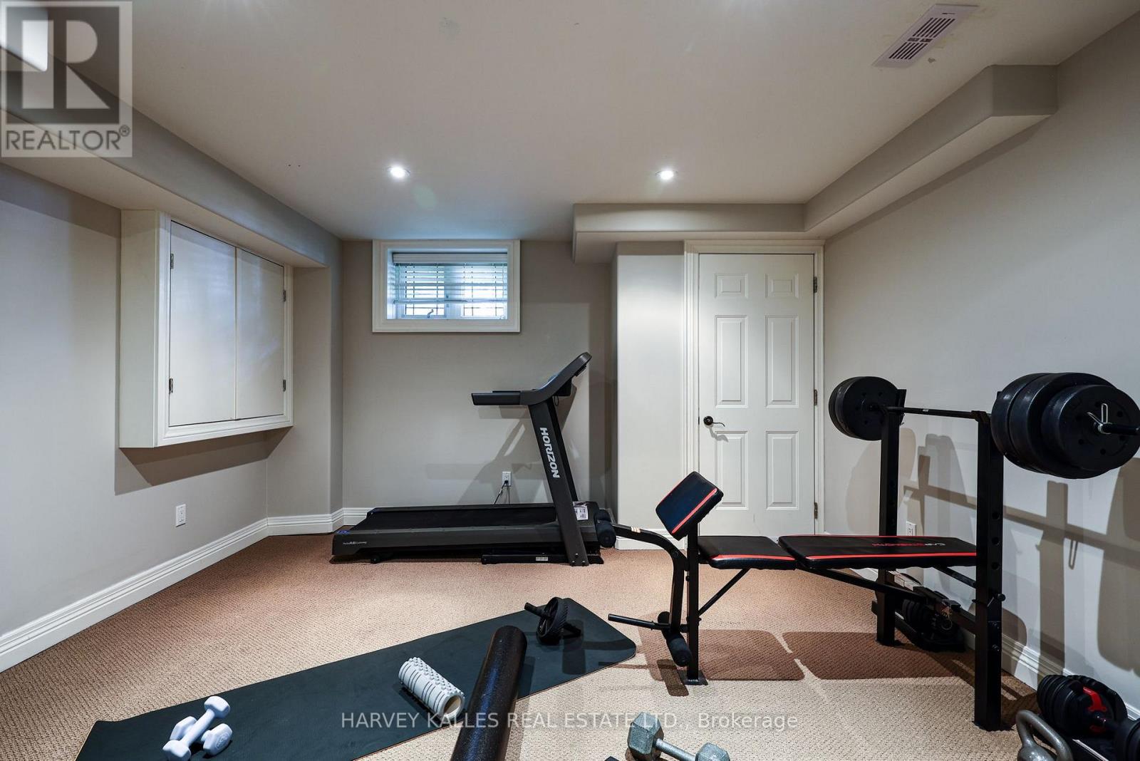 599 WOBURN AVENUE - Image 35