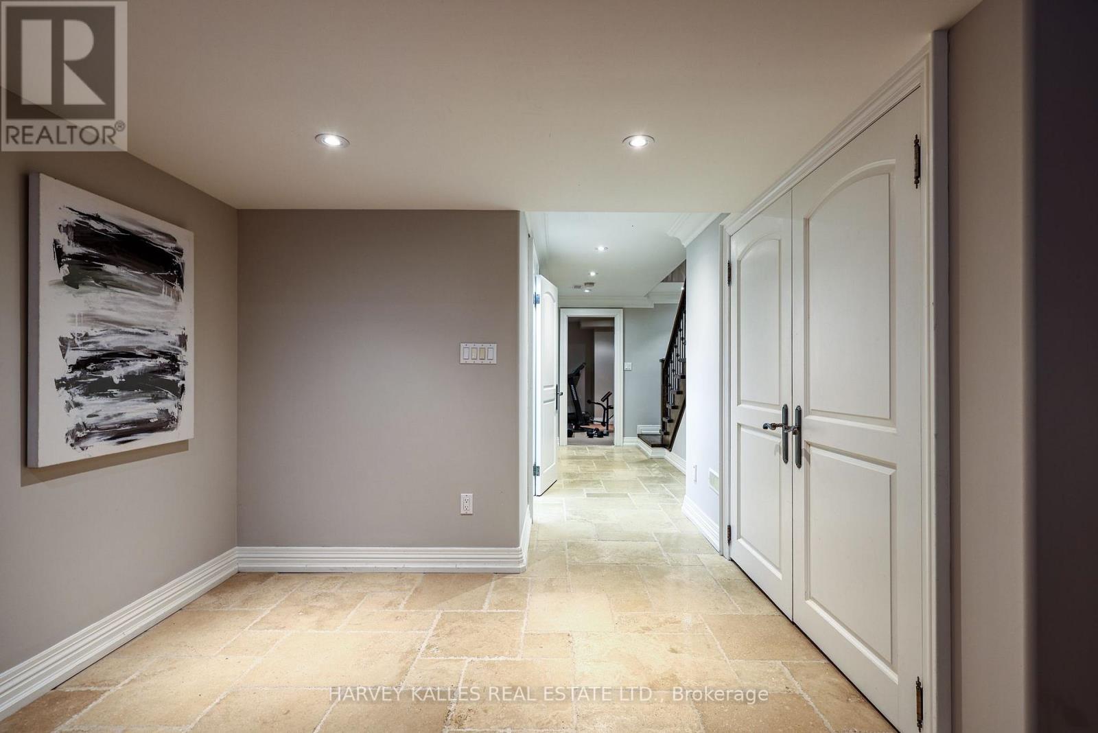 599 WOBURN AVENUE - Image 42
