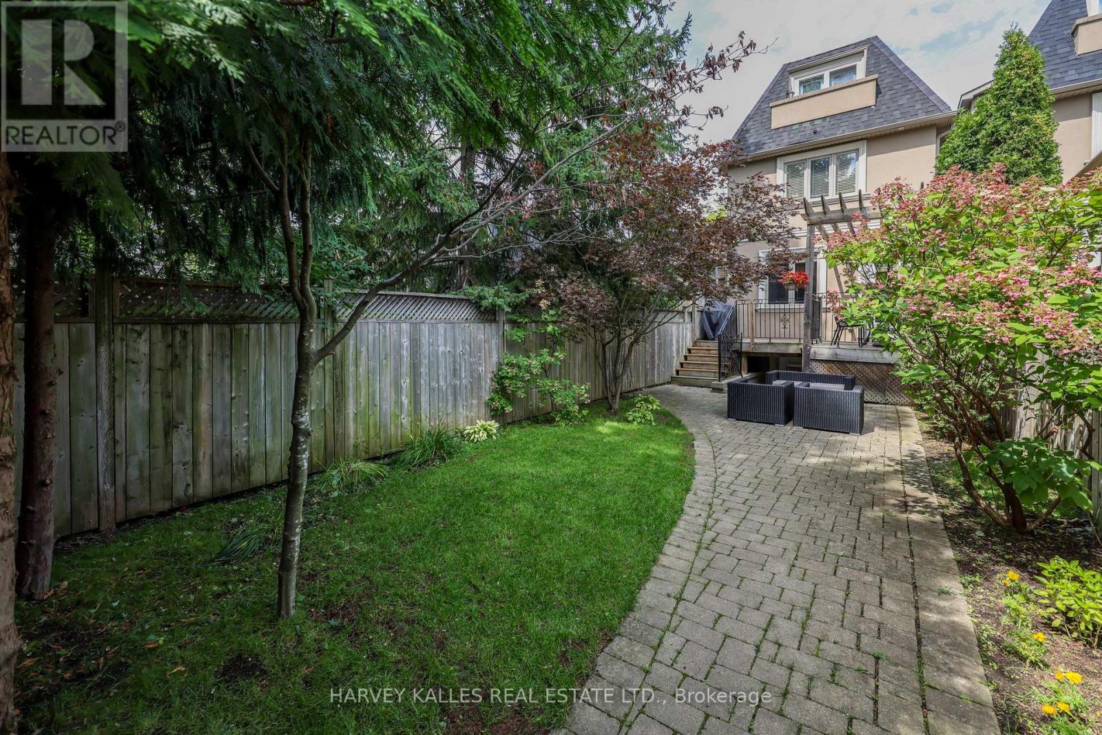 599 WOBURN AVENUE - Image 49