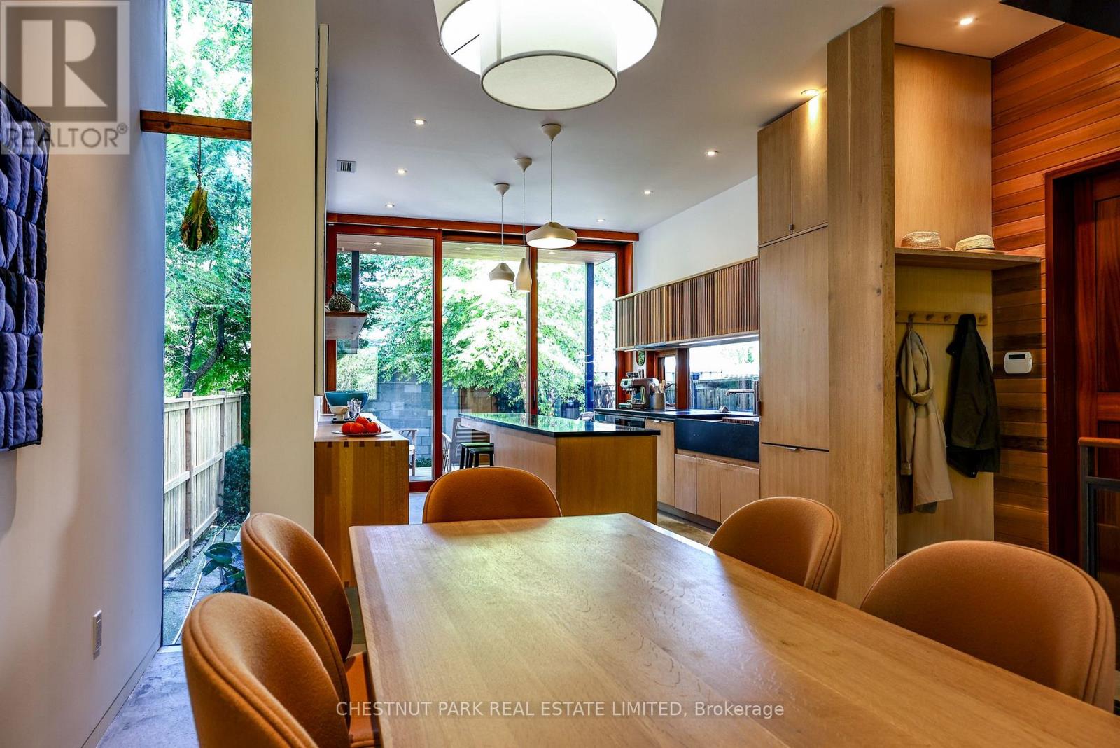 924 MANNING AVENUE - Image 7