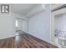 1612 - 736 Bay Street, Toronto, ON M5G2M4 Photo 18