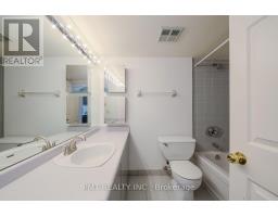 1612 - 736 Bay Street, Toronto, ON M5G2M4 Photo 20