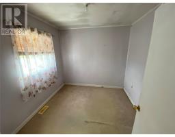 5 Hancocks Road thumbnail 21