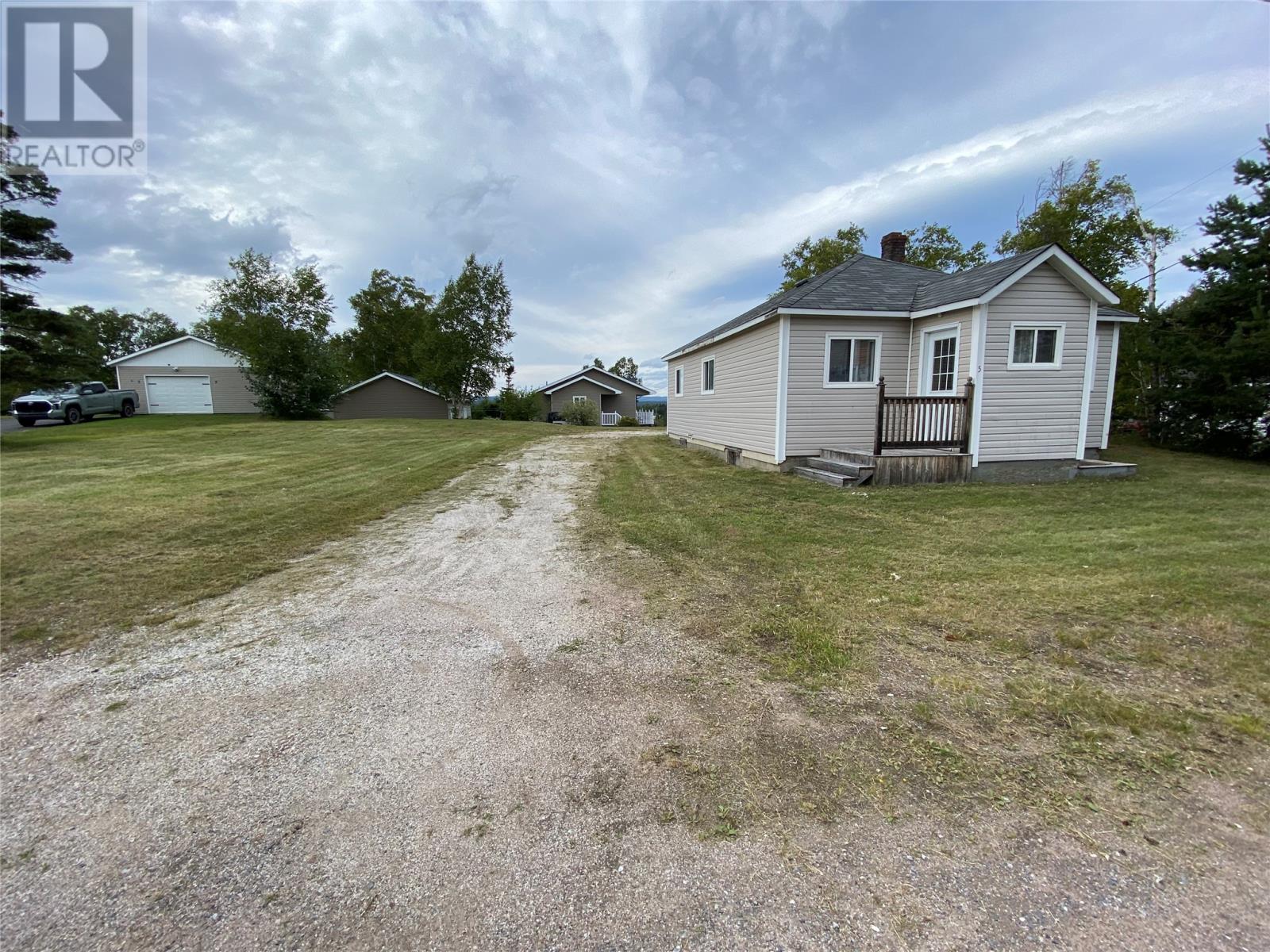 5 Hancocks Road, Deer Lake — photo 3